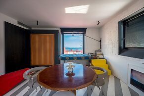 Naples Designer Loft by Elite Villas