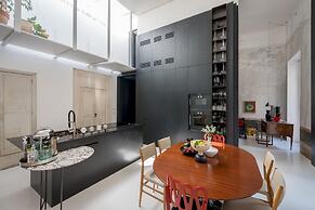 Naples Designer Loft by Elite Villas