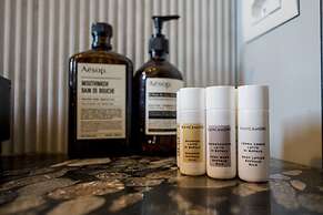 Naples Designer Loft by Elite Villas