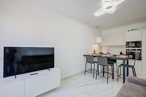 Beachy Vibes- 900m From the Beach