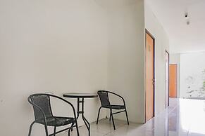 OYO 90220 Pendowo Limo Syariah