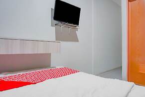 OYO 90220 Pendowo Limo Syariah