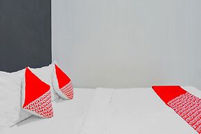 OYO 90220 Pendowo Limo Syariah