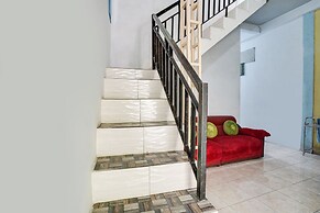 SPOT ON 91745 Rumah Kost Gresik Syariah