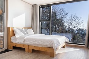 Namhae Butkokgiljinaseo