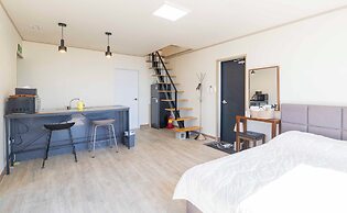 Namhae Butkokgiljinaseo