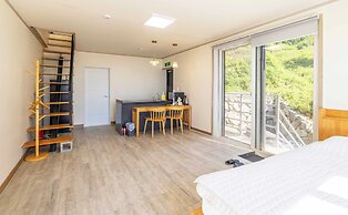 Namhae Butkokgiljinaseo