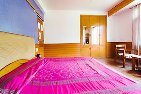 The Byke Neelkanth Manali