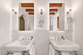 Finca Sa Bastida Luxury Retreat & Spa - Adults Only