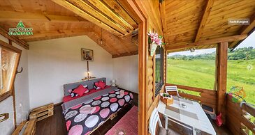 BOSNIAN PYRAMID GLAMPING