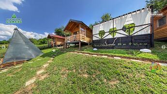 BOSNIAN PYRAMID GLAMPING