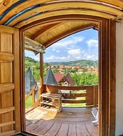 BOSNIAN PYRAMID GLAMPING