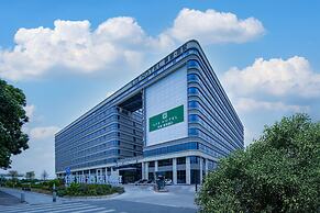 GZ Baiyun Airport MeHood Liz Hotel T1