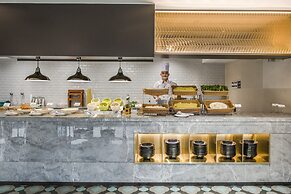 GZ Baiyun Airport MeHood Liz Hotel T1