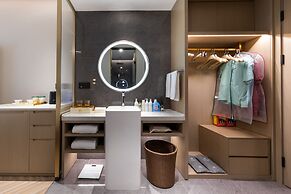 GZ Baiyun Airport MeHood Liz Hotel T1