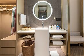 GZ Baiyun Airport MeHood Liz Hotel T1