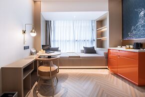 GZ Baiyun Airport MeHood Liz Hotel T1