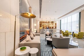 GZ Baiyun Airport MeHood Liz Hotel T1