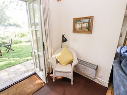 Kingfishers Cottage 6