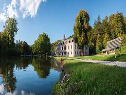 Hotel Schloss Hernstein