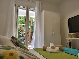 Sea Garden Gallipoli