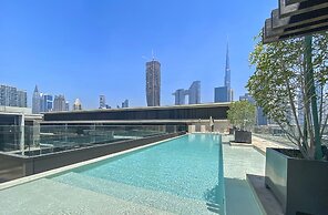 WelHome - Luxury Living in Dubai's  City Walk Building 5