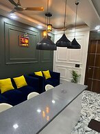 Goroomgo Omasha Residency Noida