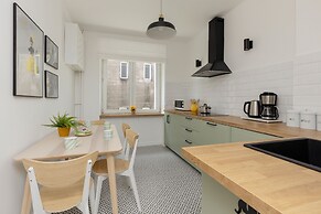 Gorskiego Warsaw City Center by Renters