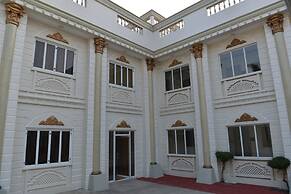 El Palacio Hotel