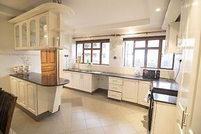 Border Point Westlands View Palace Apart