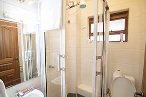 Border Point Westlands View Palace Apart