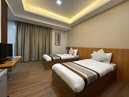 Sarojus Farmview Hotel