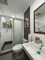 Sarojus Farmview Hotel