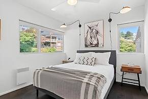 NEW 3BR Great Location Queen Anne W Rooftop