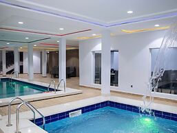 Focus Holiday Inn