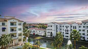Queen Creek #151 Chandler 2 Bedroom Condo by RedAwning