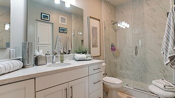 Queen Creek #151 Chandler 2 Bedroom Condo by RedAwning