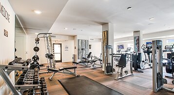 Queen Creek #151 Chandler 2 Bedroom Condo by RedAwning