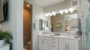 Queen Creek #151 Chandler 2 Bedroom Condo by RedAwning