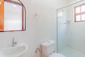 GB09 Ótima Casa 6 Quartos a 50m da Praia