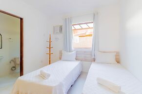 GB09 Ótima Casa 6 Quartos a 50m da Praia