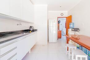 GB09 Ótima Casa 6 Quartos a 50m da Praia