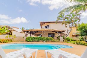 GB09 Ótima Casa 6 Quartos a 50m da Praia