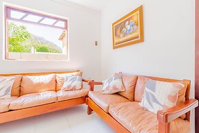 GB09 Ótima Casa 6 Quartos a 50m da Praia