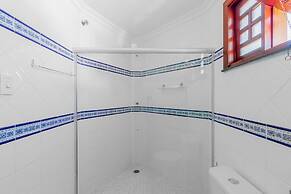 GB09 Ótima Casa 6 Quartos a 50m da Praia