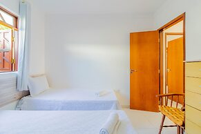 GB09 Ótima Casa 6 Quartos a 50m da Praia