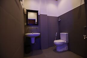 J Hotel