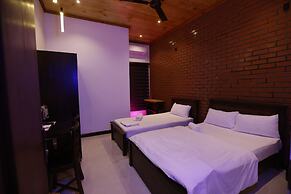 J Hotel
