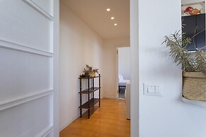 A Few Steps From the Sea by Wonderful Italy