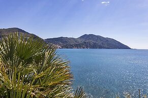 A Few Steps From the Sea by Wonderful Italy